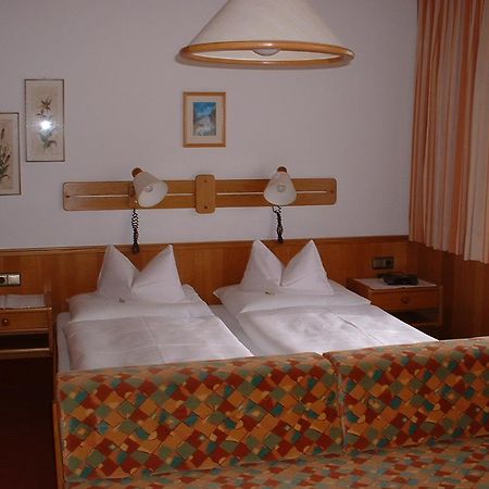 Haus Maria Leiter Hotel Sillian Bagian luar foto